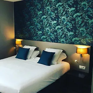 Brit Le Galion Hotel